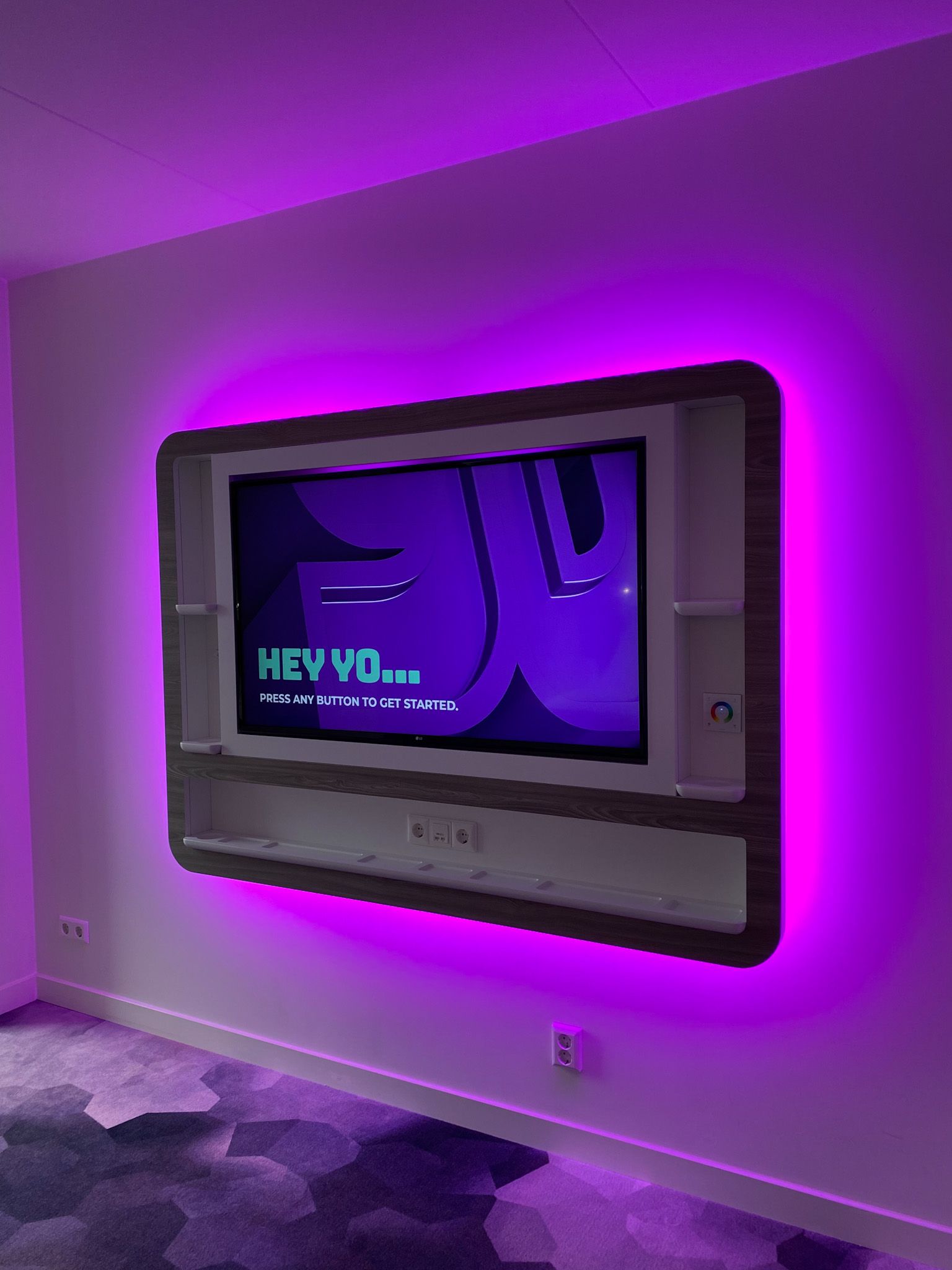 Yotel